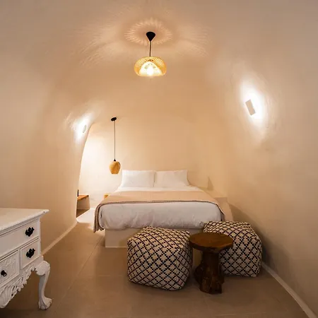 Approxi Cave: 2-bedroom Retreat Vakantiehuis Éxo Goniá