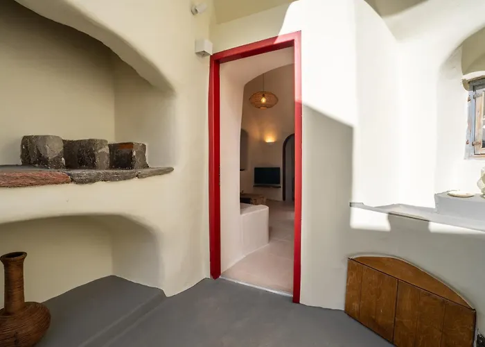 Approxi Cave: 2-bedroom Retreat Holiday home