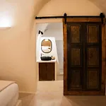Tatil Evi Approxi Cave: 2-bedroom Retreat Éxo Goniá